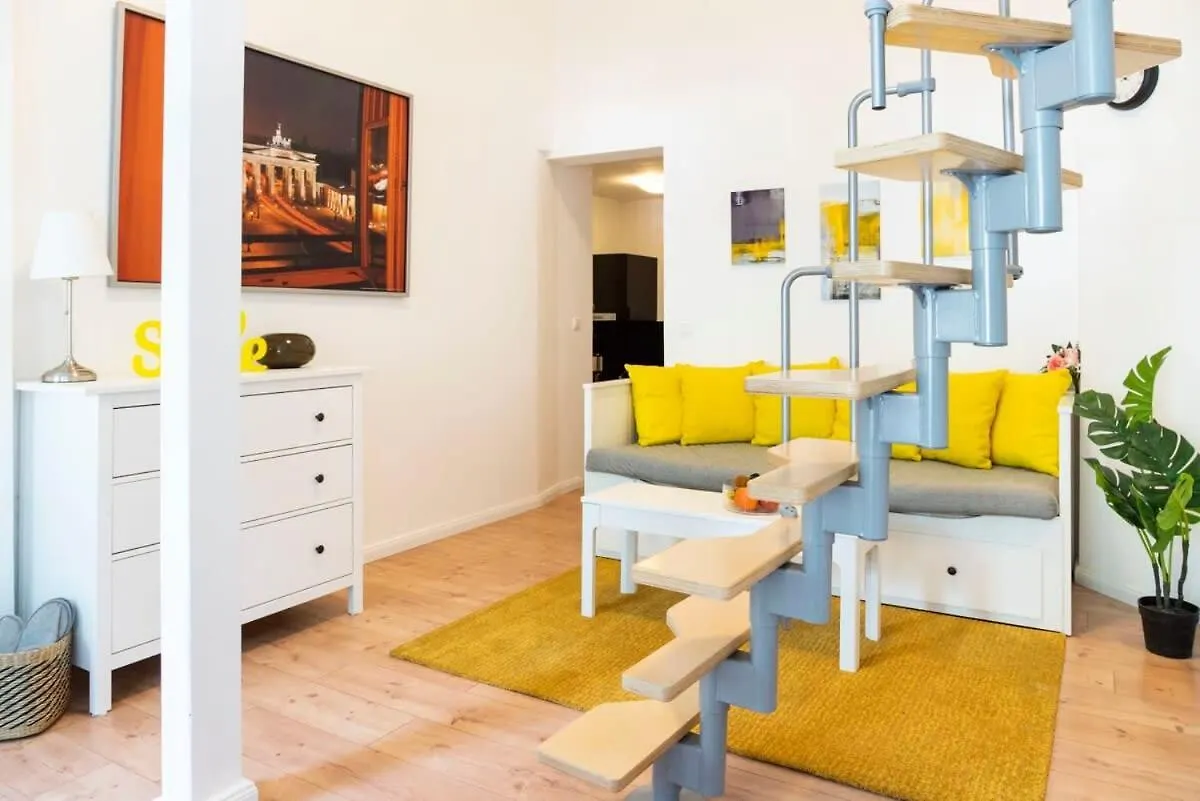 Apartment Spacious Loft Style Studio In Berlin Wilmersdorf