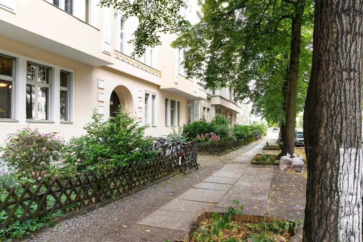 Daire Spacious Loft Style Studio In Berlin Wilmersdorf